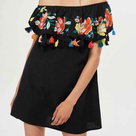 TOPSHOP Off-Shoulder Sundress (Embroidered) - Picture 5 of 8